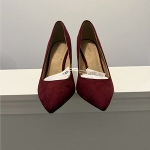 Old Navy Burgundy Women's Heels